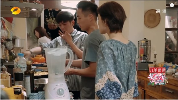 Diva Hits The Road S3 Ep 2 _ 23